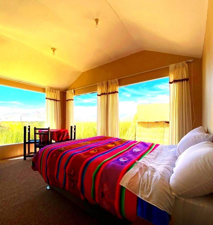 Uros Maya Lodge Puno Exterior photo